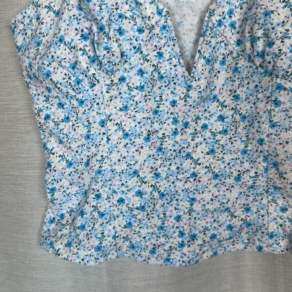 ROOMMATES TANK TOP ! SIZE(M) - Picture 2 of 8